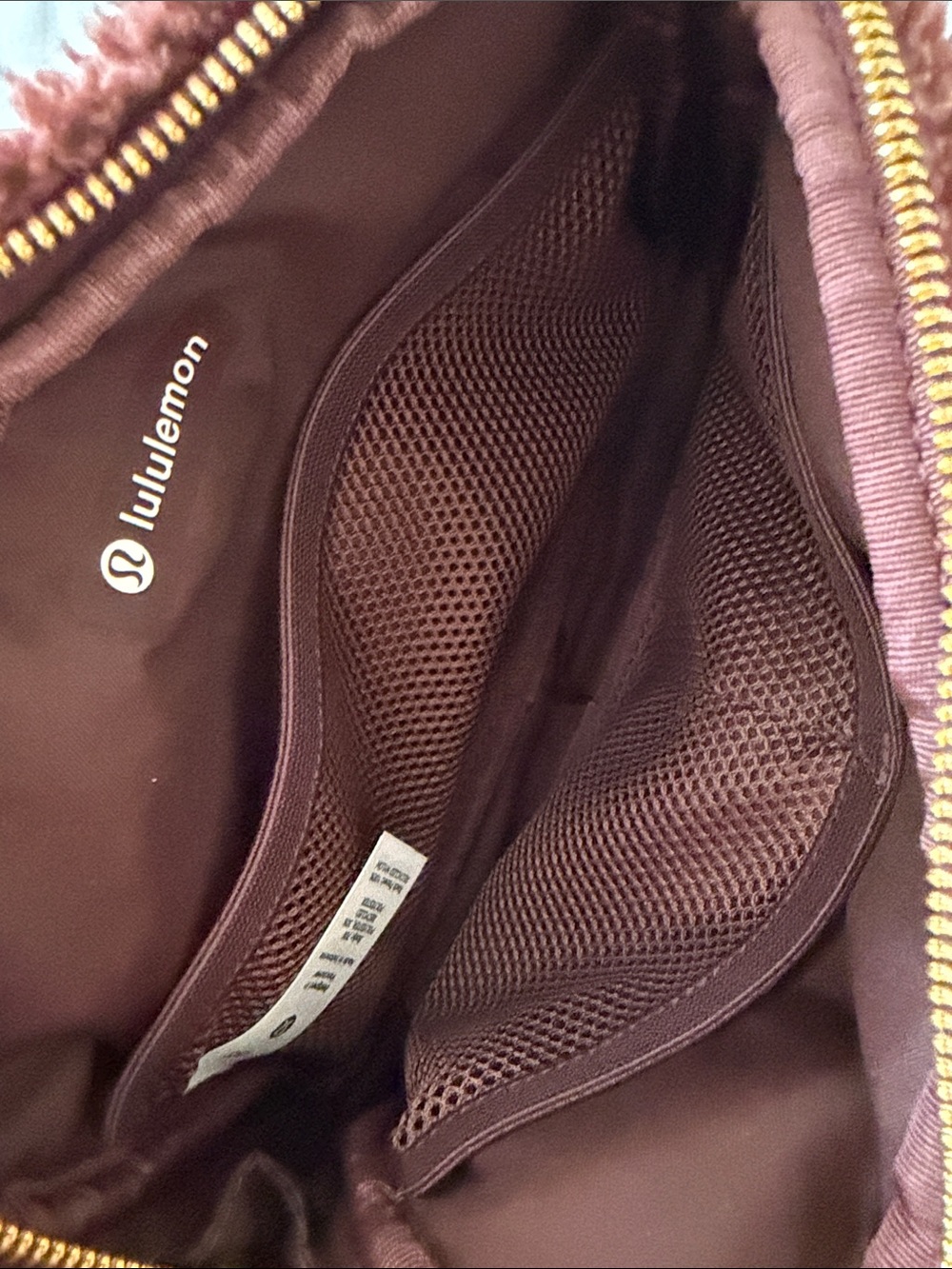 Like new- Lululemon athletica  Brown Sherpa Belt Bag - Picture 3 of 3
